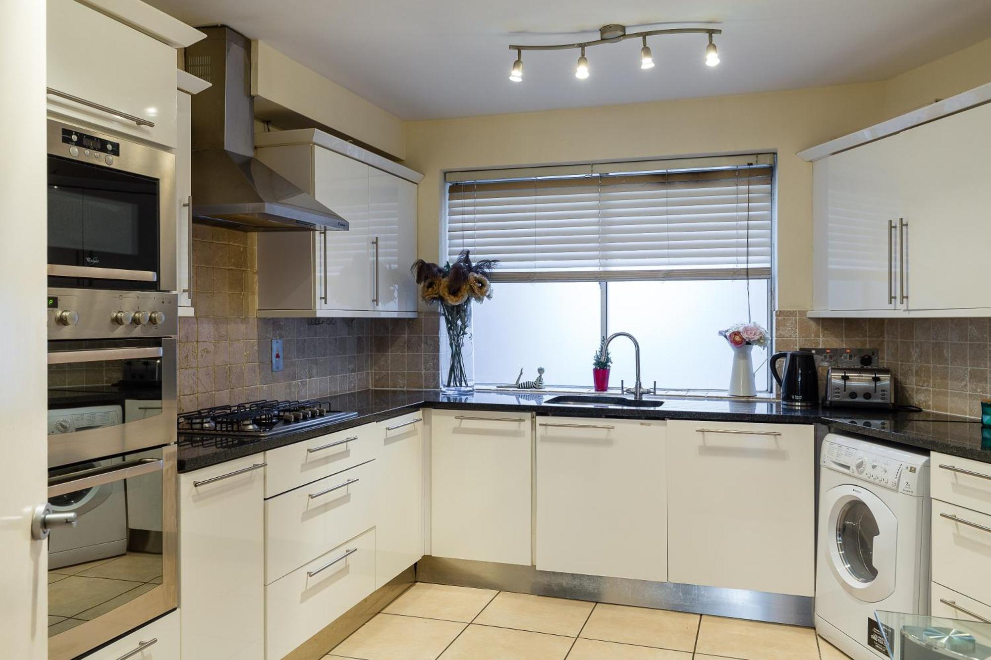 Luxury 6-bed Next To Marble Arch London
